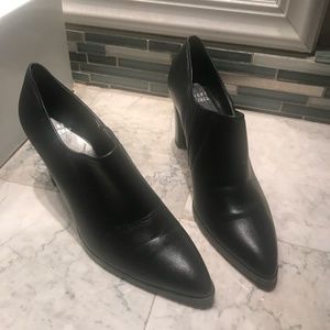 Stuart Weitzman Black Leather Booties 8 N Made in Spain NWOT